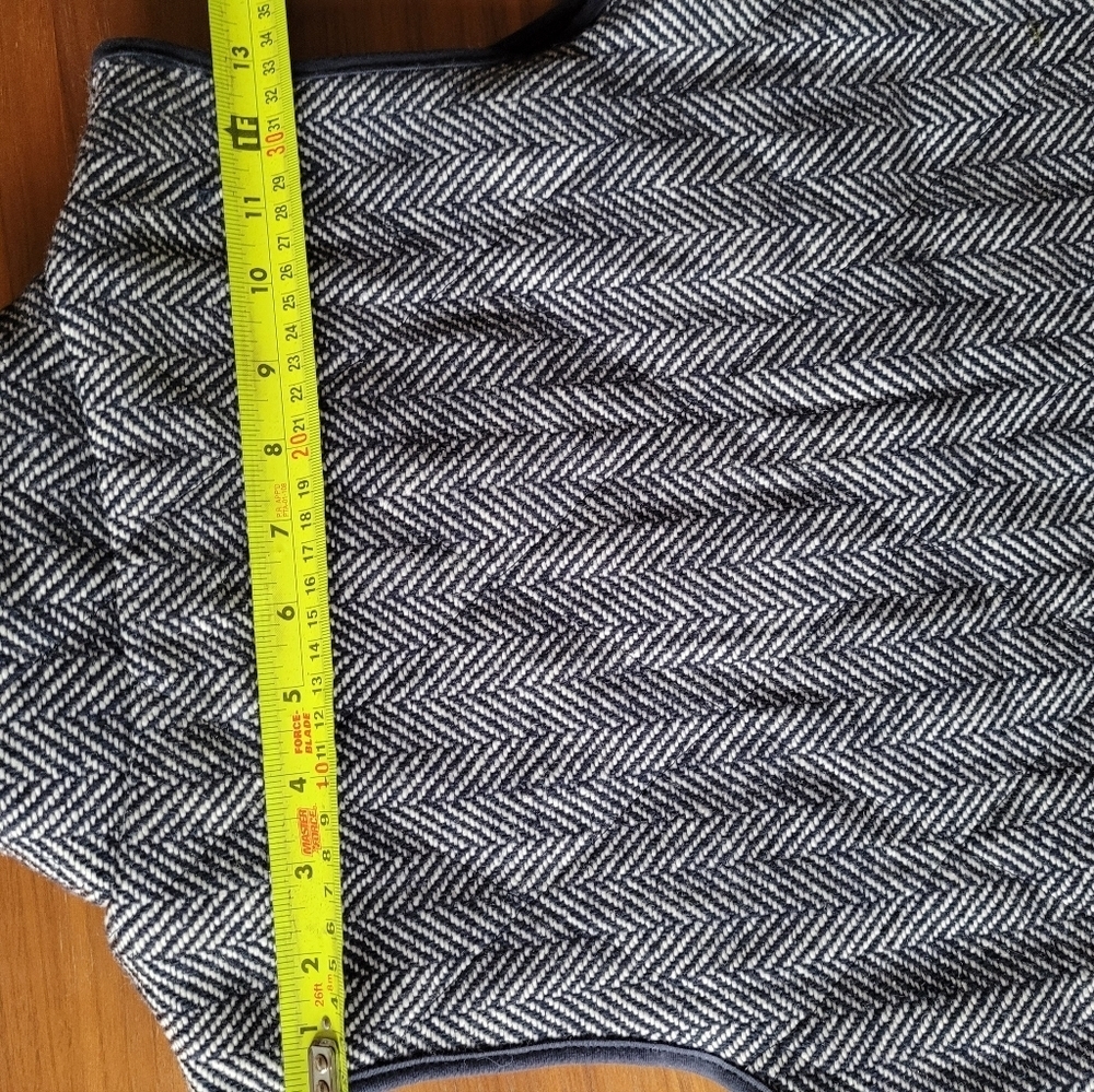 KATYDID WOMen's Blue Herringbone Vest - Picture 12 of 12
